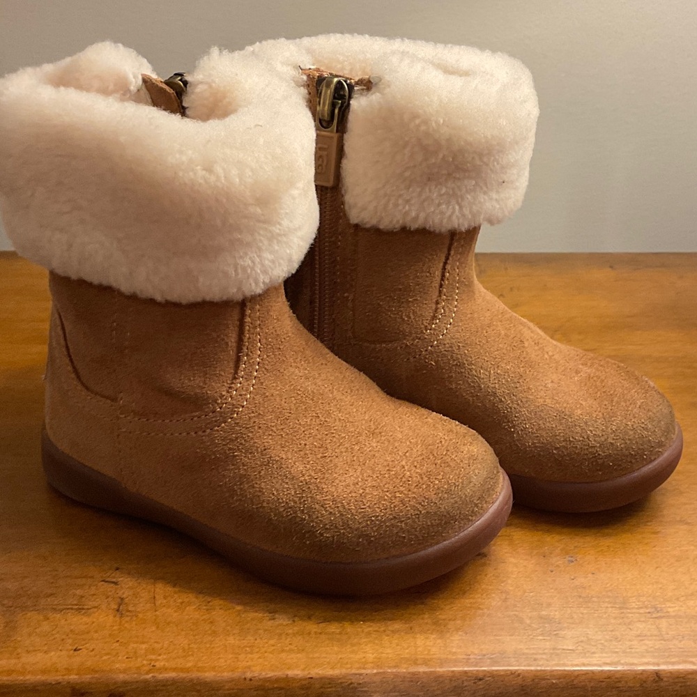 UGG toddler Tan Boots